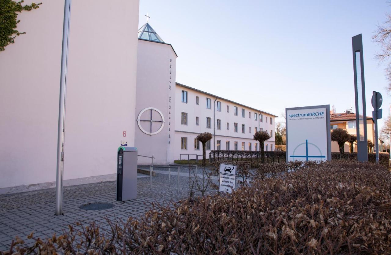 Spectrum Kirche Exerzitien-Und Bildungshaus Auf Mariahilf Passau Kültér fotó